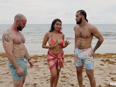 18 años, Playa, Polla, Sexo duro, Coño, Pelirrojo, Adolescente, Trio