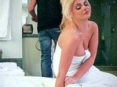 Dirty massagist - one more marriage down the drain