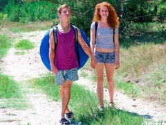 Blasen, Hundestellung, Im freien, Rotschopf, Dürr, Entkleiden, Jungendliche (18+), Titten