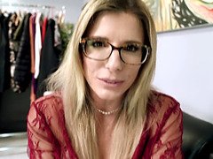 Gros seins, En levrette, Hd, Mature anale, Mère que j'aimerais baiser, Maman, Pov, Nénés