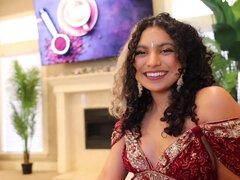 Большая жопа, Брюнетки, Грудастые, Ласковые ручки, Секс без цензуры, Индианки, Милф, От первого лица