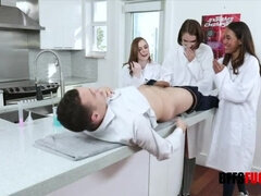 Большие сиськи, Минет, Грудастые, Групповуха, Группа, Наездница, Тощие, Молоденькие