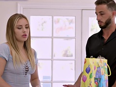 Tussi, Grosser arsch, Grosser schwanz, Schwanz, Ehemann, Reiten, Tätowierung, Titten