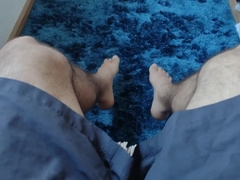 a single boy soles s to let u insane