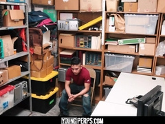 Mexican Teenie Nailed Sans a condom By Cub Security Guard