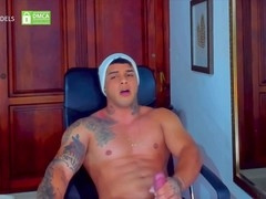 Getting off, latinos, webcam