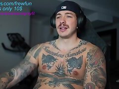 Young Tattooed Guy Cums