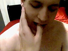 Erik Reese blows Trace van de Kamp pecker