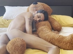 Sharing my sex toy with my wild partner