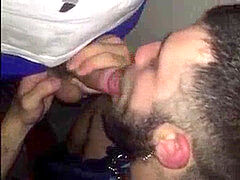 Mlk me fodendo na escada do prédio depois da academia