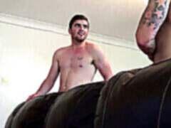 Groepsseks, gay spanking, lucha