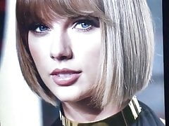 Taylor Swift 4