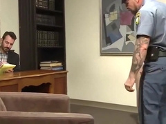 ROCCO STEELE Y JOE CAGE,THAT HURTS DADDY