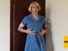 Victoria Hoe amateur CD Tease258