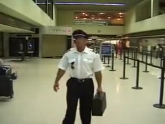 HAIRY MUSCLE DUDE GETS FUCKED