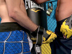 Cut cocked jock boinks cock-squeezing ass