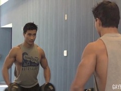 Naked athlete Ken Ott experiences his first gay encounter on USA H-o-o-p-l-a