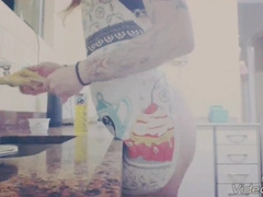 Sissy Aniya - housewife doing kitchen work