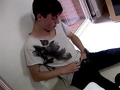 Jamie Smythe masturbates off his goth pecker until cum splash out