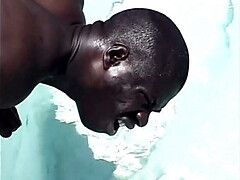 Two wet bodies fucking at the swimming pool