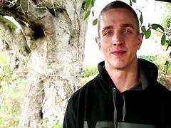 Gay muscle man Marcus Mojo solo masturbation