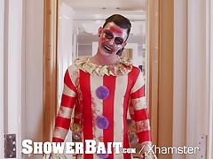 ShowerBait Masked man shower fucks tight ass hunk