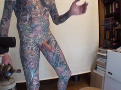 Inked male stripper LeeHarper Pinnomen booked for steamy solo masturbation performance
