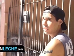 Gay porn, en subtitles, jerking off