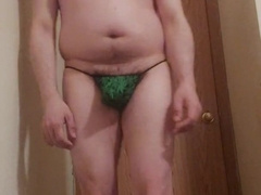 Studly Stud Maolo Lovin’ His Stiff 7incher on TV!