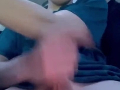 Observe those ball shake