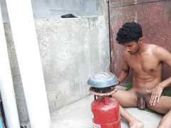 Indian Fellow Naked Masterbating Jism While Making His Meal On Terrace