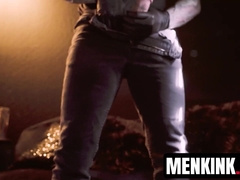 Watch how flirty H3ll4SL00tz talks dirty while MASTURBATING his dong