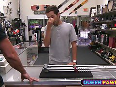 Desperate guy agrees to get fucked in pawn shop