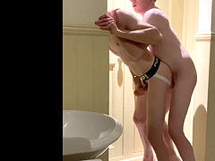 molten twinks HAVE SOME shower FUN !