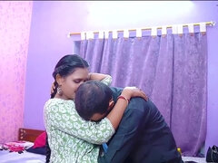 Gros seins, Petit ami, Tir de sperme, En levrette, Hard, Hd, Indienne, Nénés