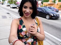 POV Pickup Outdoors - Sexy Busty Latina Loves Cash - Levi Cash