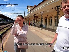 Cash for sex with a charming Czech teen for some quick cash - Hunt4K