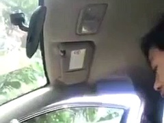 Teen sucks boyfriends dick in the car