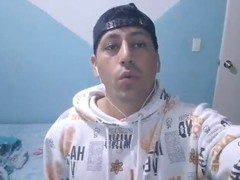 Sneeaker Fucking Excites