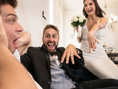 Michael DelRay bottoms for an older hottie Wesley Woods