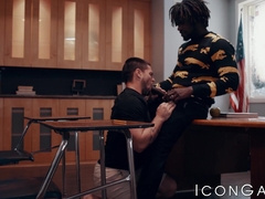 BBC hunk Devin Trez drills Aspen bareback after rimming