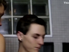 Skinny twink sprays big load after takes it in the ass