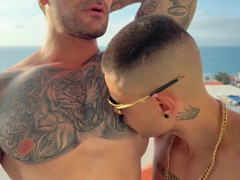 PARENT CAME TO BRAZIL TO LICK A ULTRA-KINKY MALOKA.