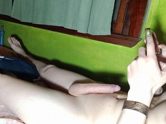 Flicks hard-core de hombre tocandose la polla four