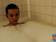 Adorable straight amateur Wiley showers and masturbates solo