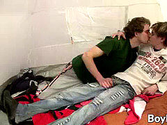 lean twink blows wildly before bouncing on moist beef whistle