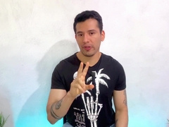 Endowed Dominican guy plumbs his cell neighbor sans a condom!