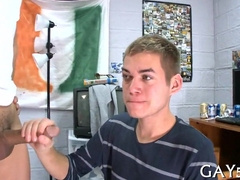 Watch this buff hunk blow his way to hot gay action