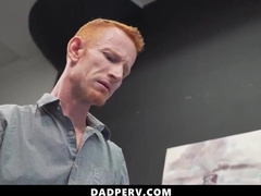 Stepdaddy Flashing His Young Sonnie Who's the Manager at Home - Dadperv