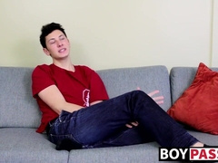 Cute twinkie jerks off after open minded interview